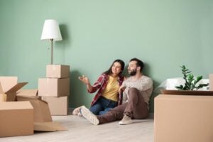 Couple in home with renters insurance in Manvel, TX
